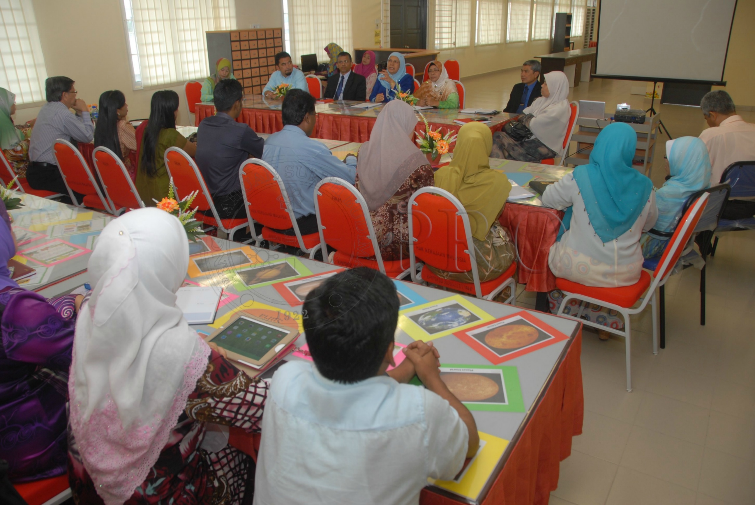 PRO 14 01 SEKOLAH FBA 8031